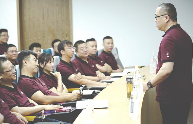 超级畅销书《社群化：酣客5年100倍增长的社群方法论》背后的秘密