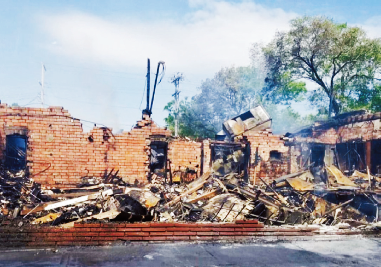 欧美书店复工路