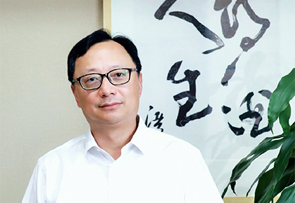 应对疫情，聚精会神做好三件事