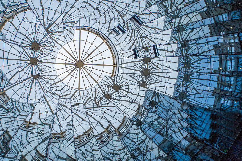 “在看”数量增加，图书公司指数走低——出版机构新媒体影响力指数排行榜（2019年4月～2019年5月）