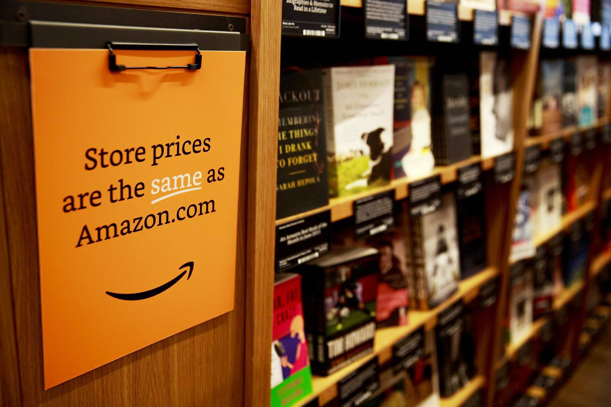 美出版股两极分化，亚马逊成大赢家