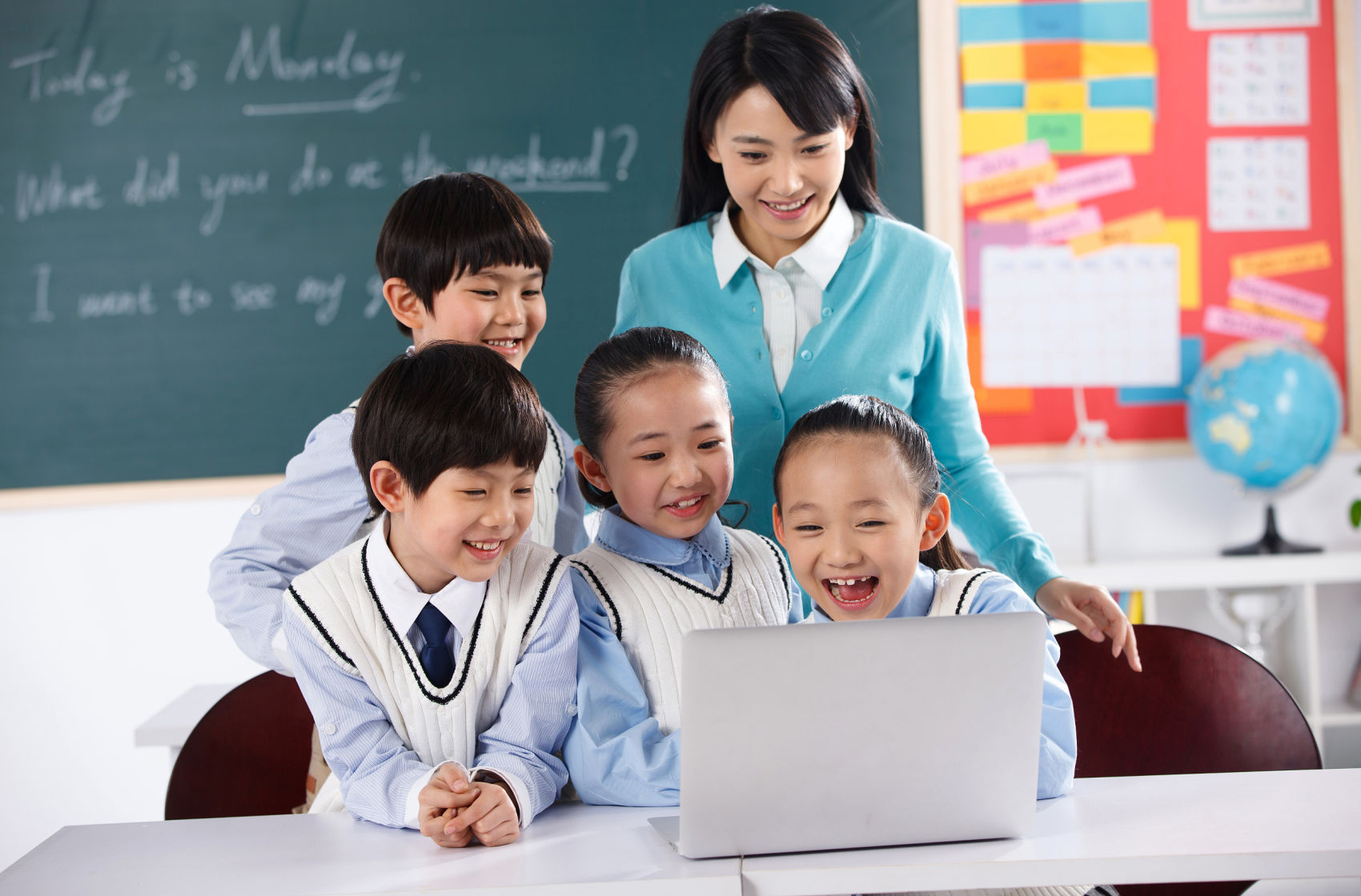 教育出版酝酿变局