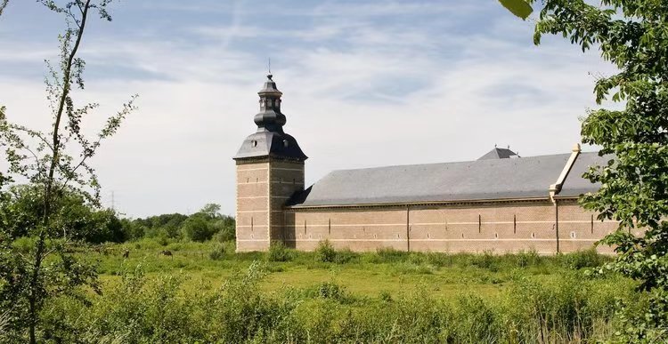 绘本在中国有更大的发展空间——专访比利时Clavis出版公司总裁菲利普·瓦力克