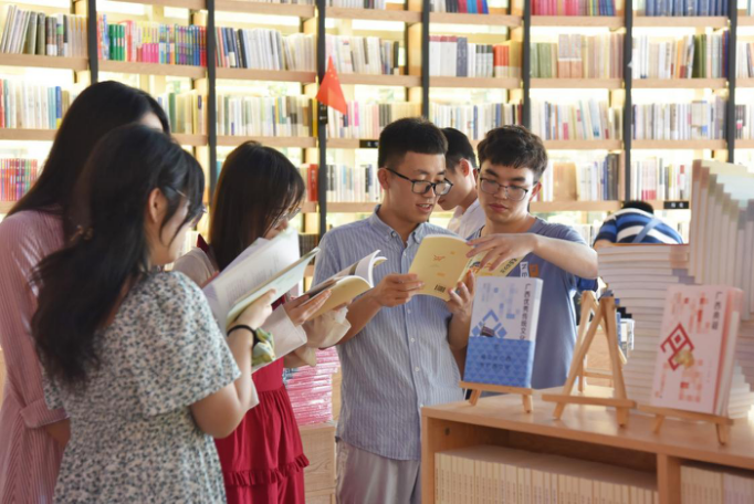 刻写历史，歌咏征程 ——《广西石刻》《广西历代诗歌》新书分享会在桂林举行