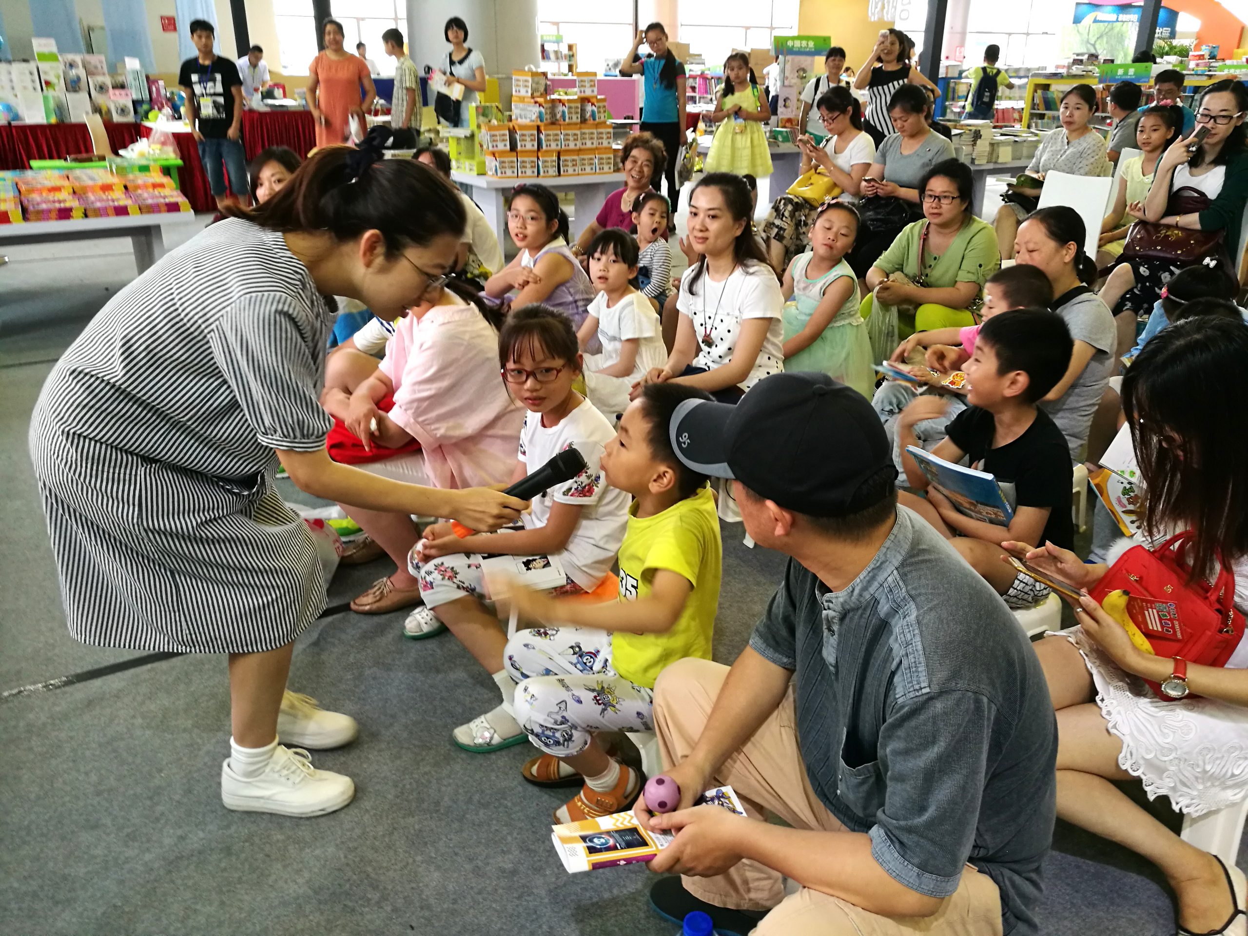 郑渊洁与浙少社牵手这一年