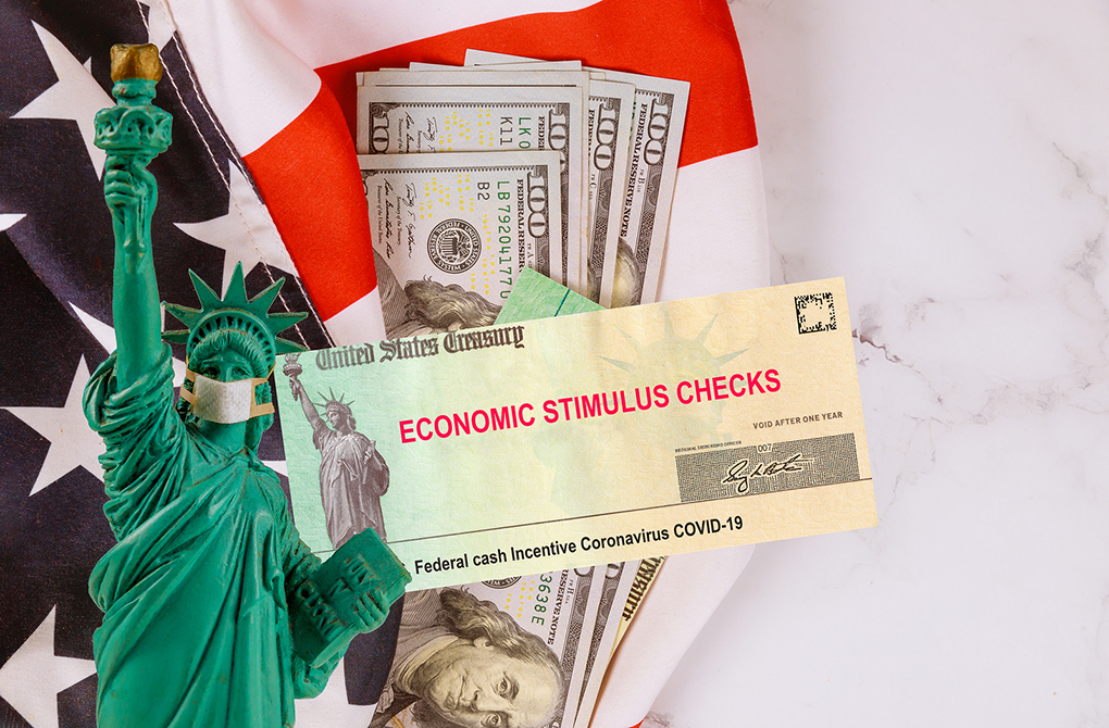 美国大众出版搭乘“新冠顺风”