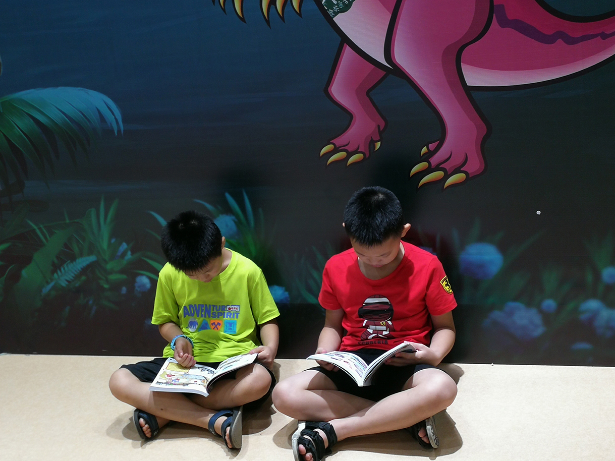 聚名家汇好书，又见南国书香节