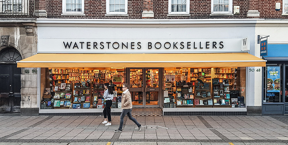 英国最大独立书店被水石书店收购 实体书店走向寡头垄断？