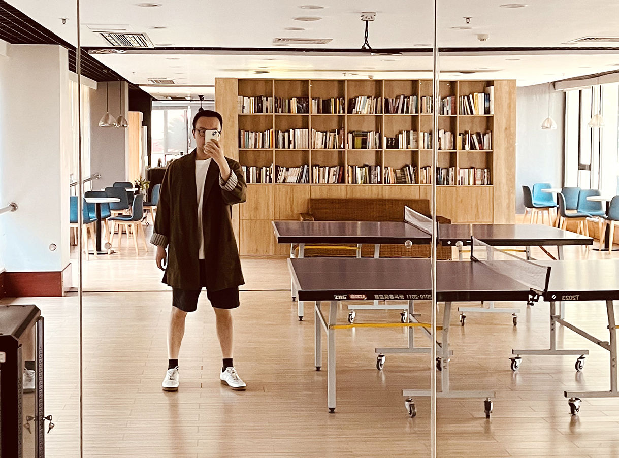 “社恐”编辑如何做出90%重印率的时尚产品线