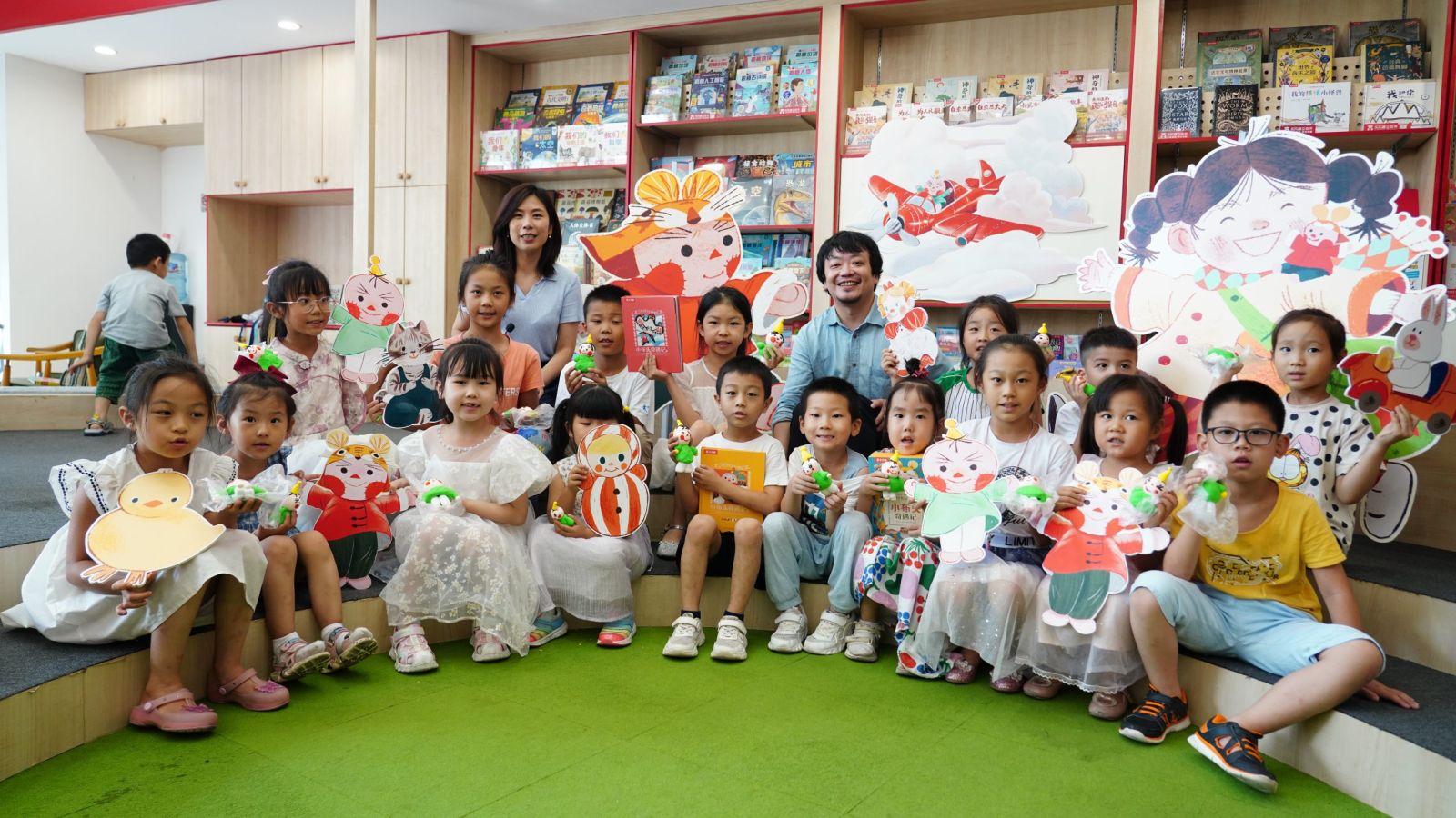 乐乐趣《小布头奇遇记》立体珍藏版新书发布会暨趣味故事会顺利举办