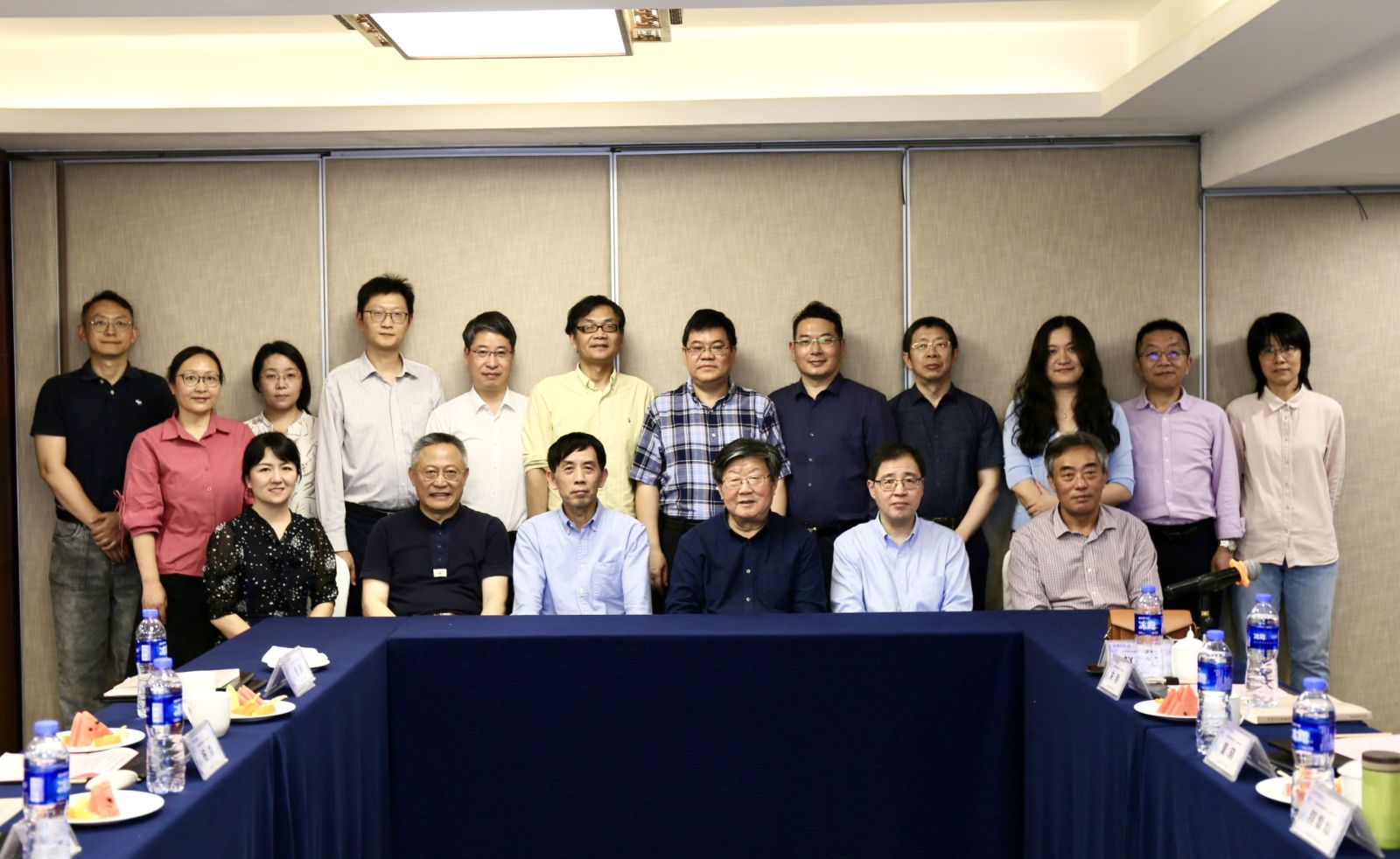 《中国文学图像简史》出版研讨会在南京举办