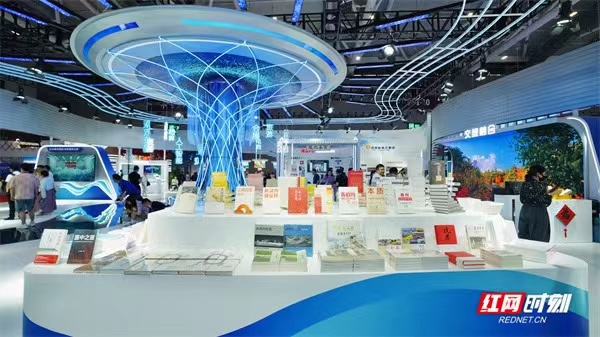 探馆文博会·微观察⑤丨出版湘军的“常胜密码” 都藏在这四句主题词里