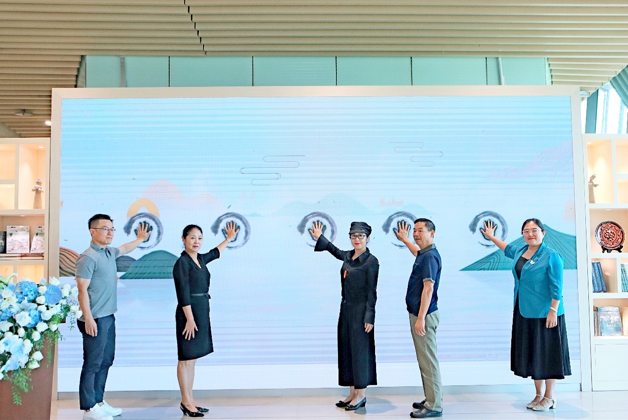 《探秘古蜀国：儿童历史文化百科绘本》新书分享会在成都博物馆举行