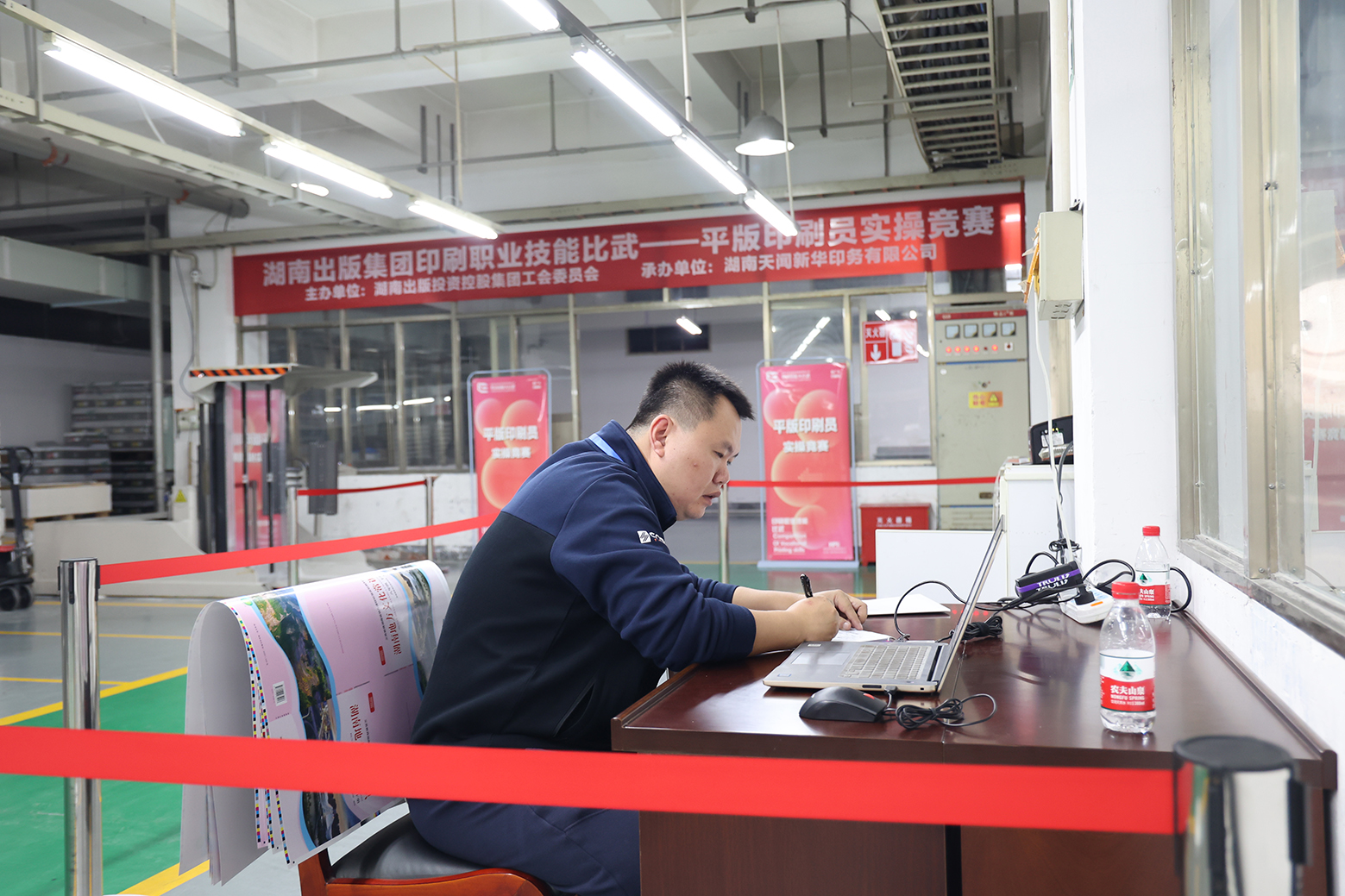 十年攀高，一生执着——全国技术能手胡逸民的赓续奋斗之路