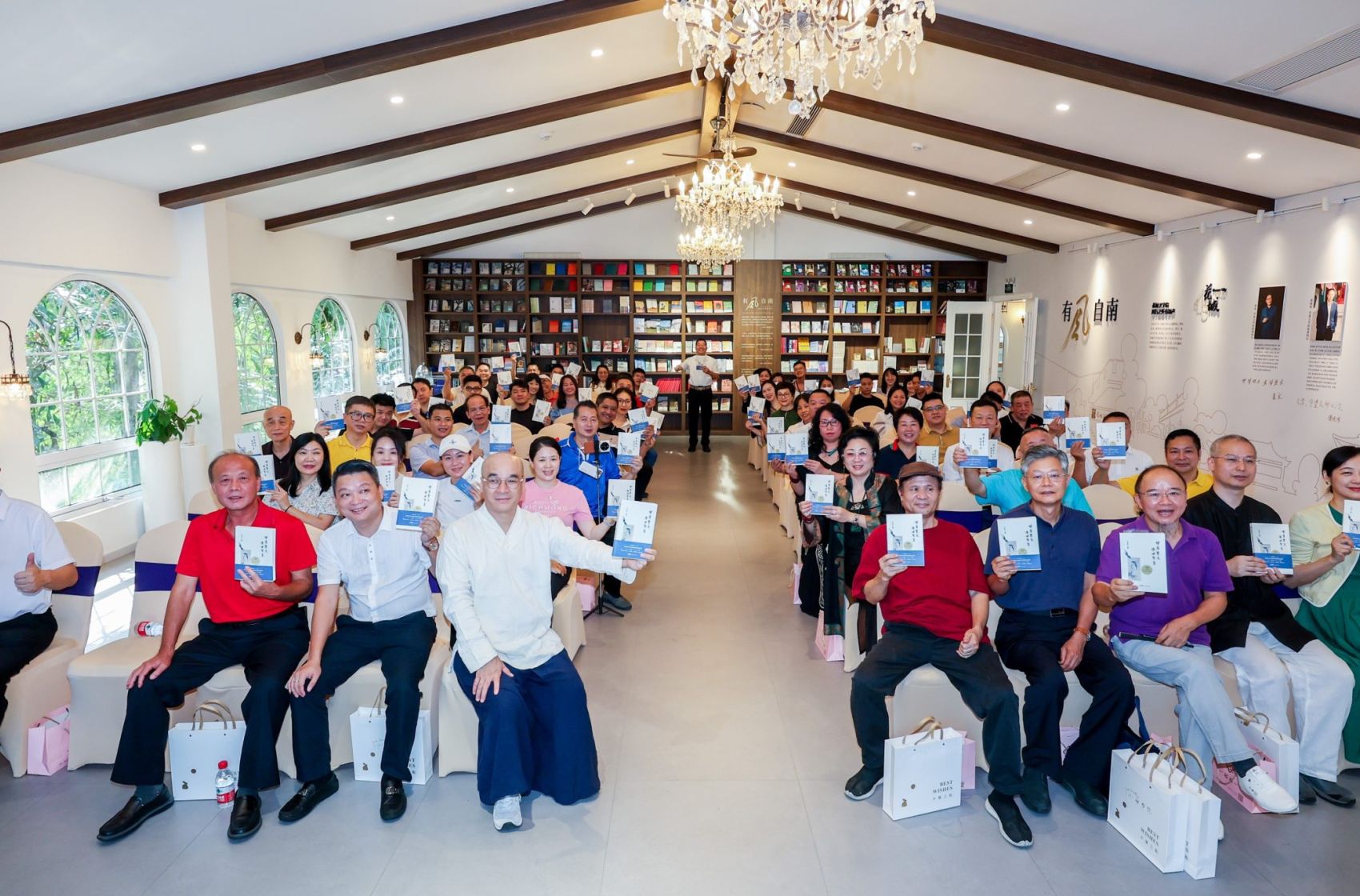 探寻中华优秀传统文化的时代价值——《增广贤文传世智慧》新书首发式在花城文学院举行