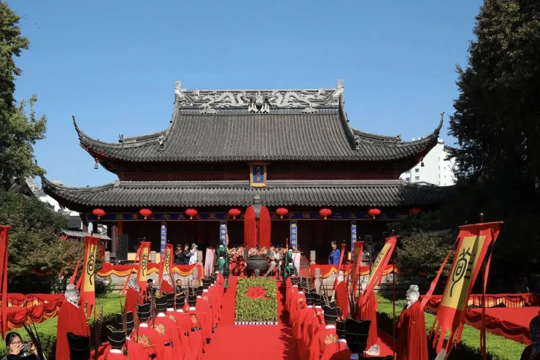 江苏凤凰美术出版社与夫子庙文旅集团共谱文旅出版跨界融合新篇章