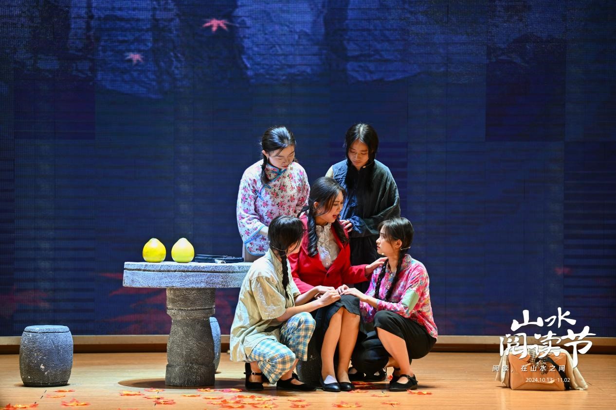 在山水之间绽放戏剧之声，《秋声赋》在桂林上演