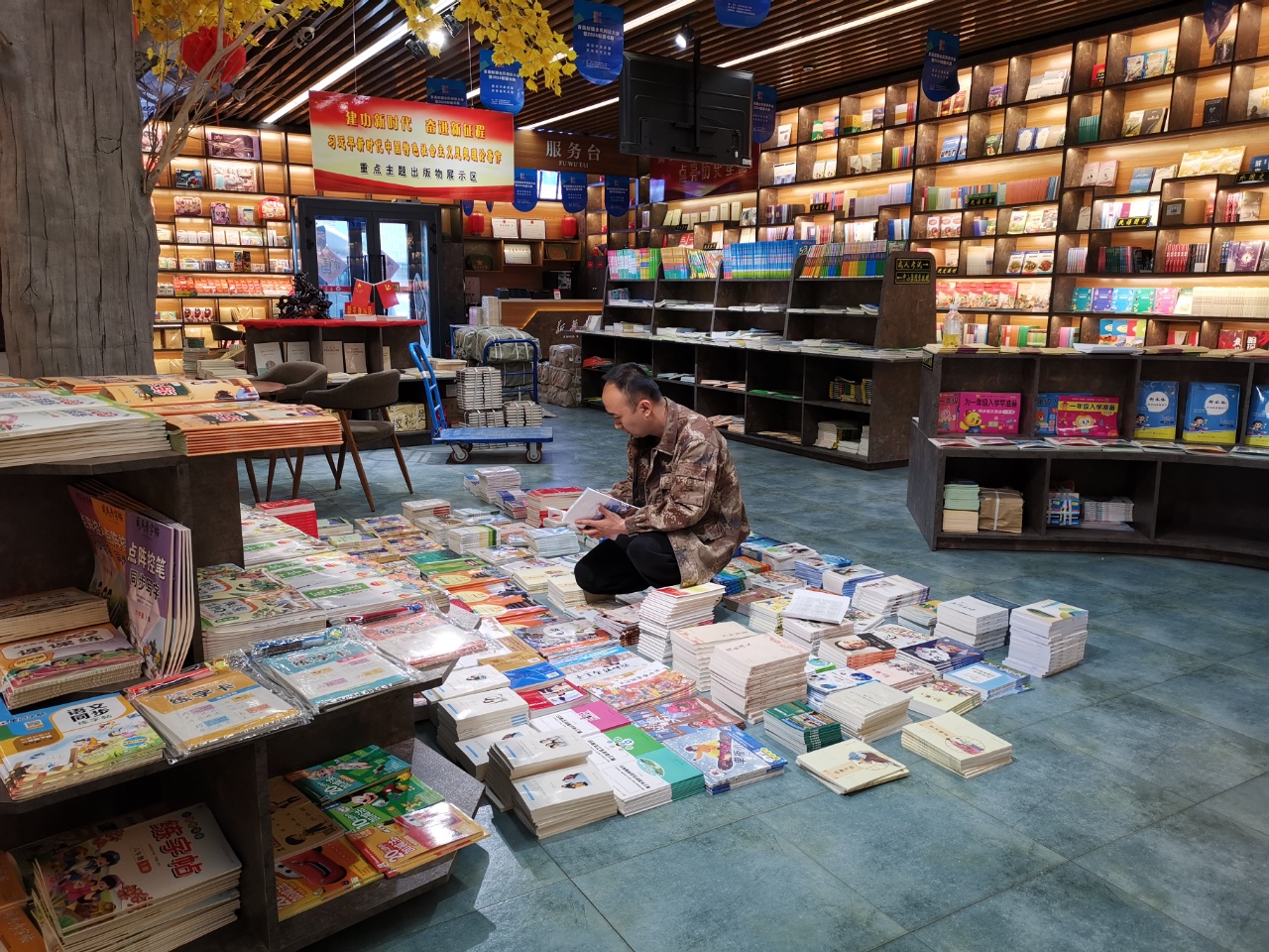 图书配送打通乡村文化“最后一公里”