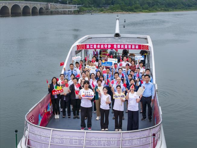 “山水共读·诗话漓江”主题活动诗意启航