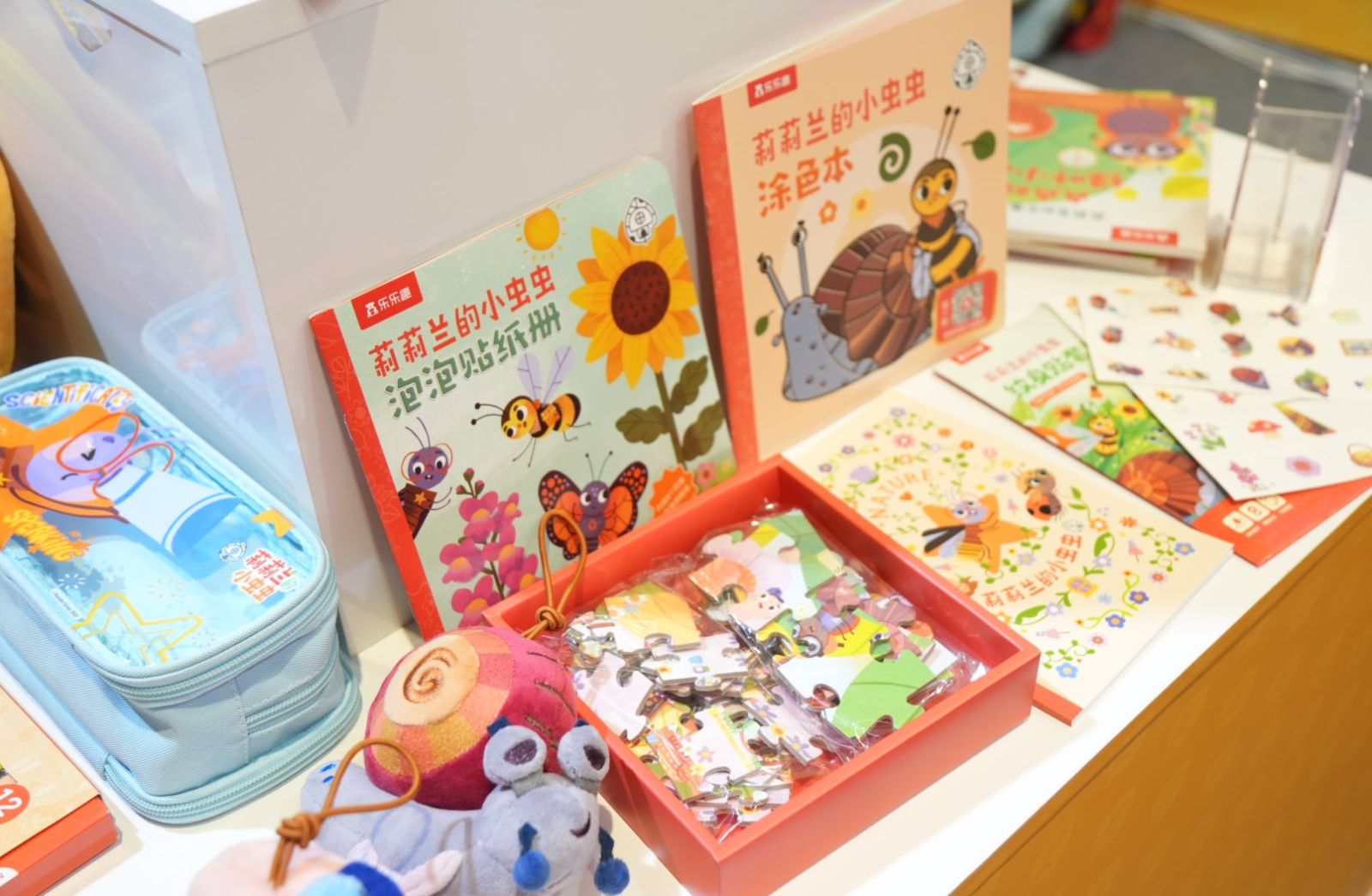 乐乐趣人气IP“莉莉兰的小虫虫”首度在CBME开放授权