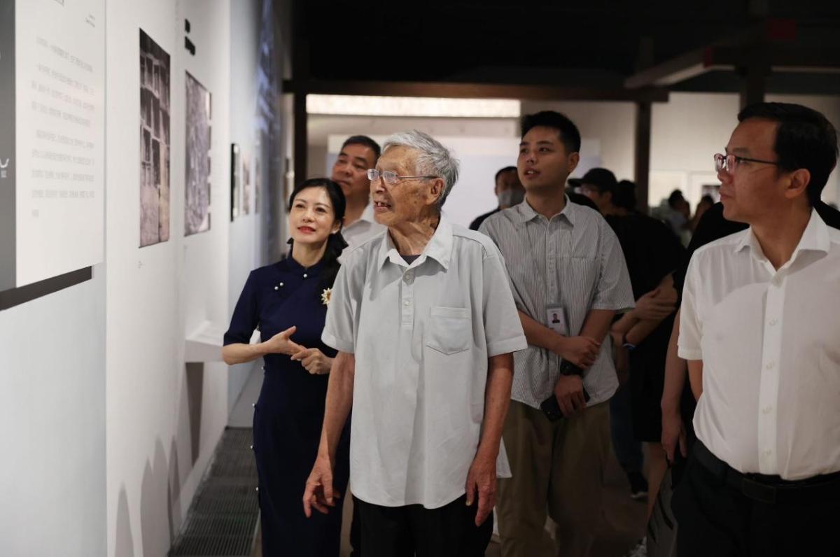 《中国营造学社川康古建筑调查图录》在成都发布，全景呈现烽火中的文化守护