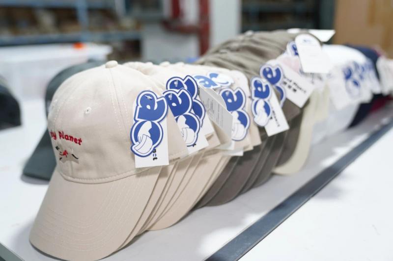 拒绝均码！拼多多店主把吐槽变成亿元生意，专治”大头尴尬”｜深度报道